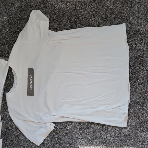 Maverick Tee - Picture 2 of 4